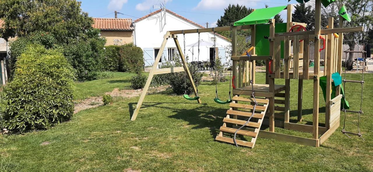 Ferienhaus Le Hameau Des Bordes 4 Etoiles Nouaillé-Maupertuis